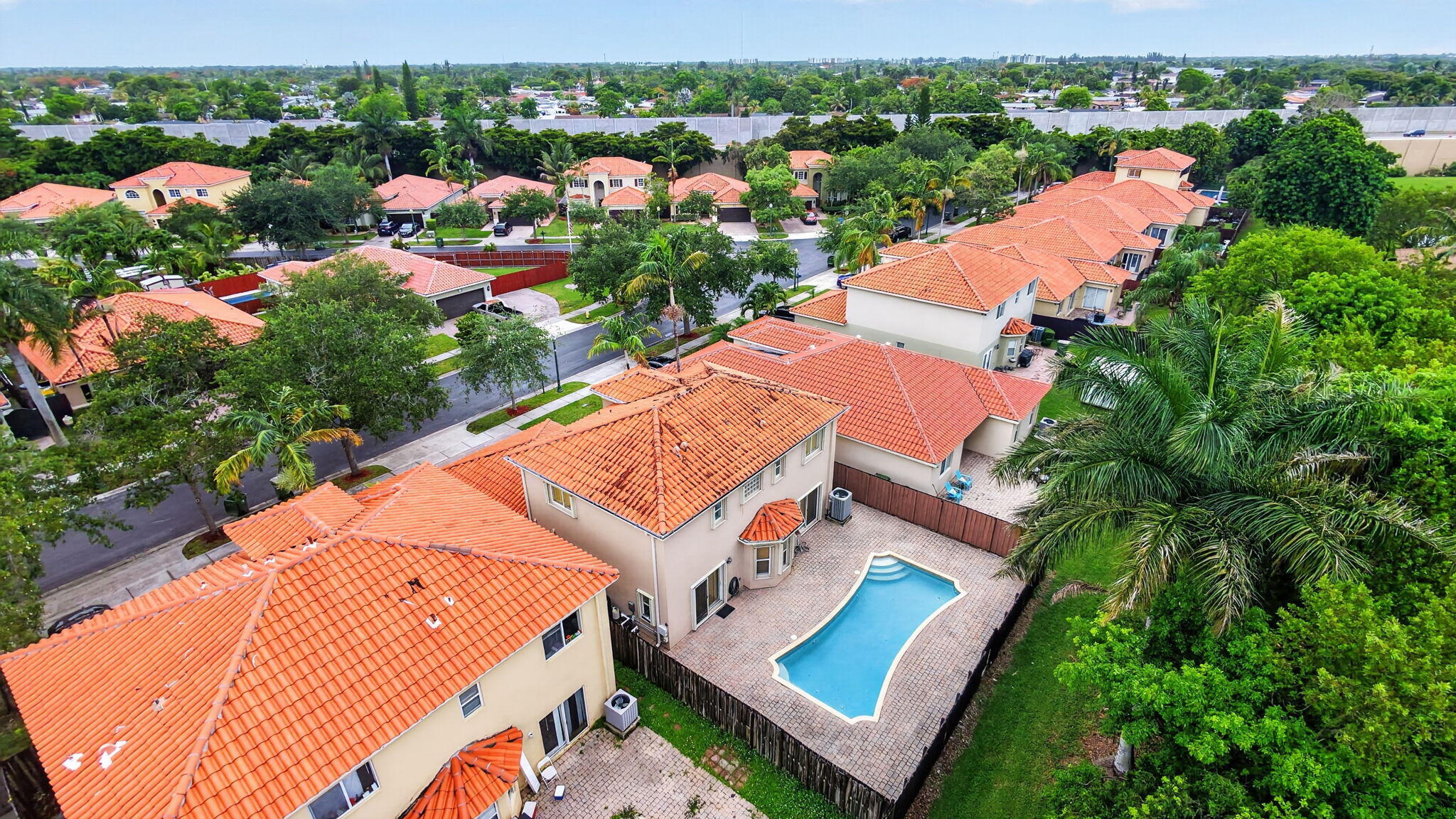 SONARA AT MALIBU BAY - Residential