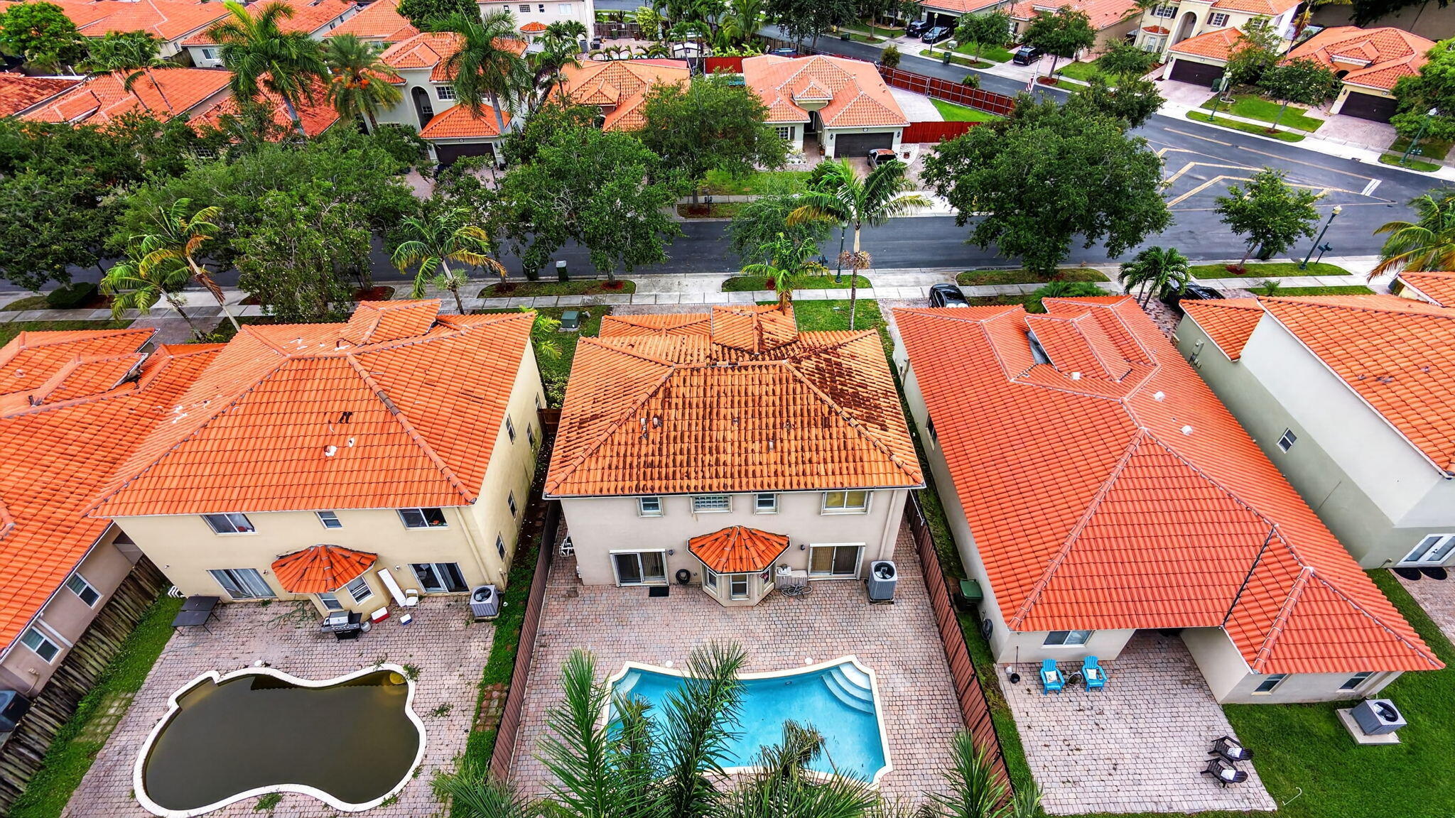 SONARA AT MALIBU BAY - Residential