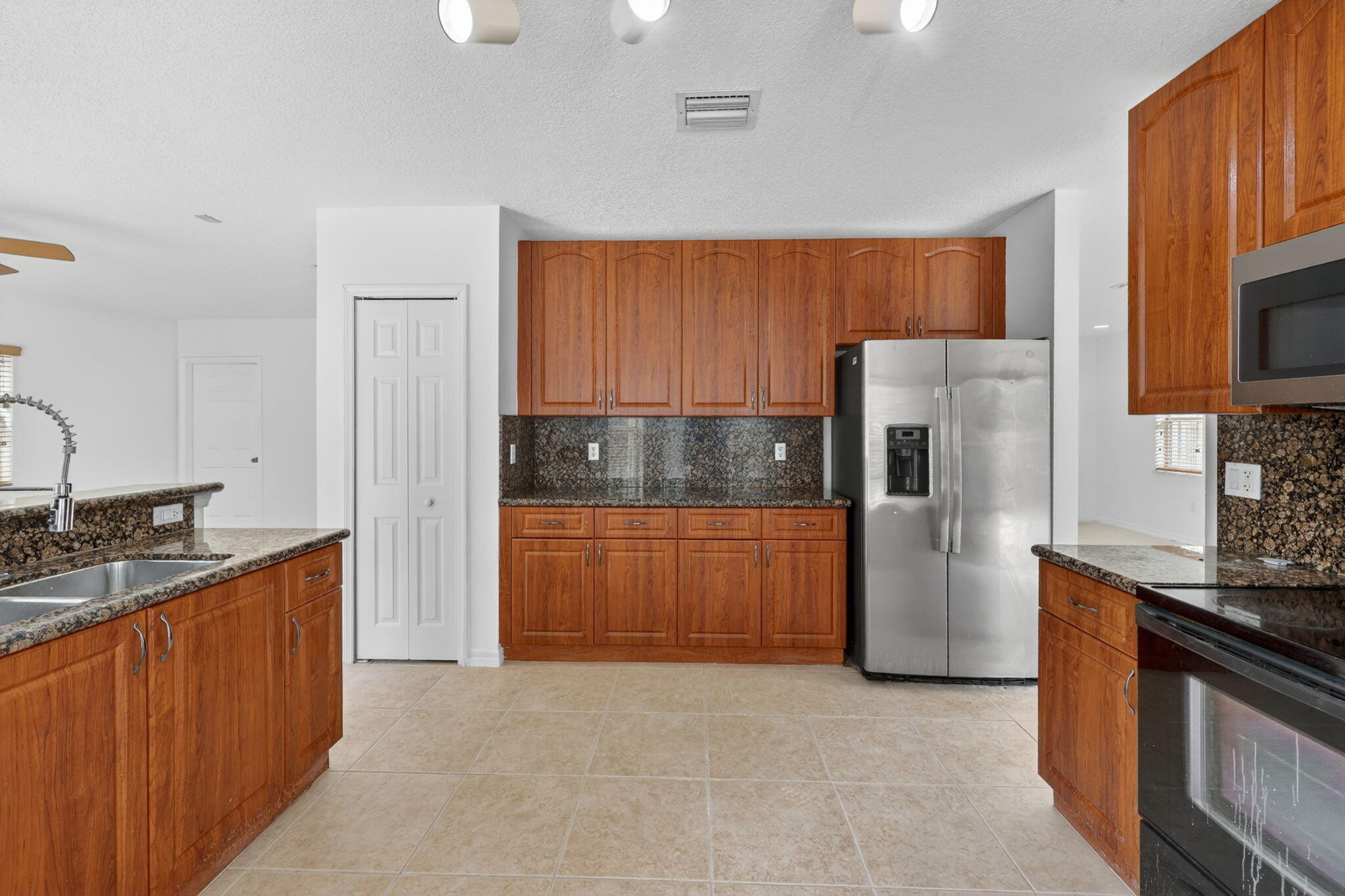 SONARA AT MALIBU BAY - Residential