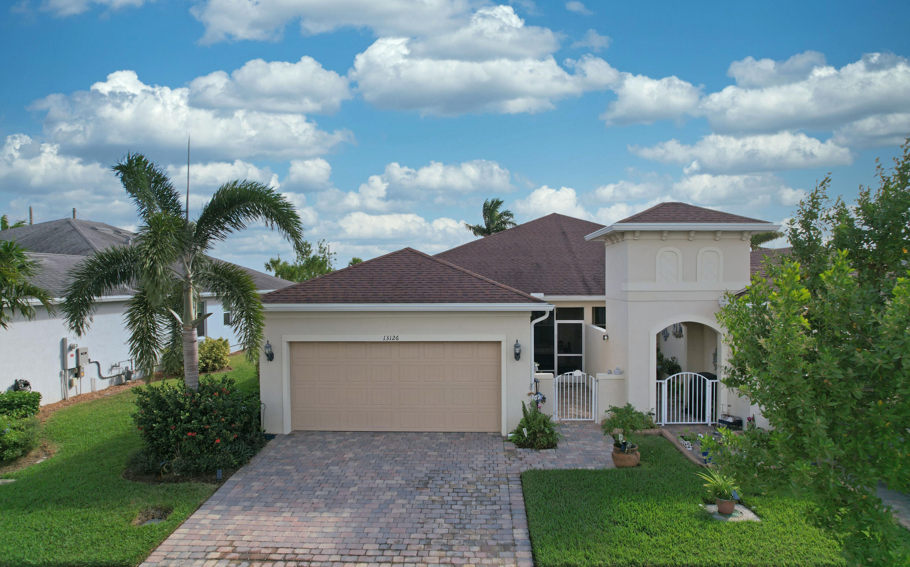 DEL WEBB AT TRADITION - Residential