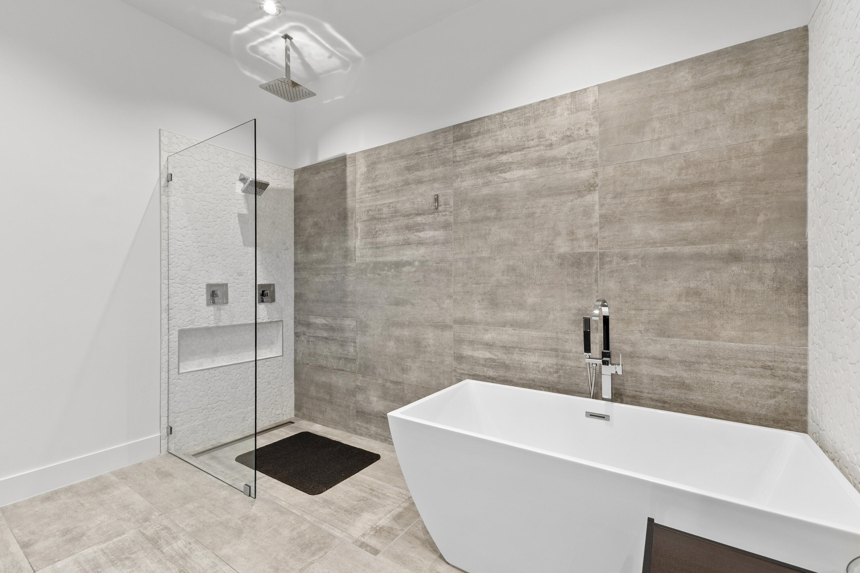 RIVER VISTA SUBDIVISION - Residential