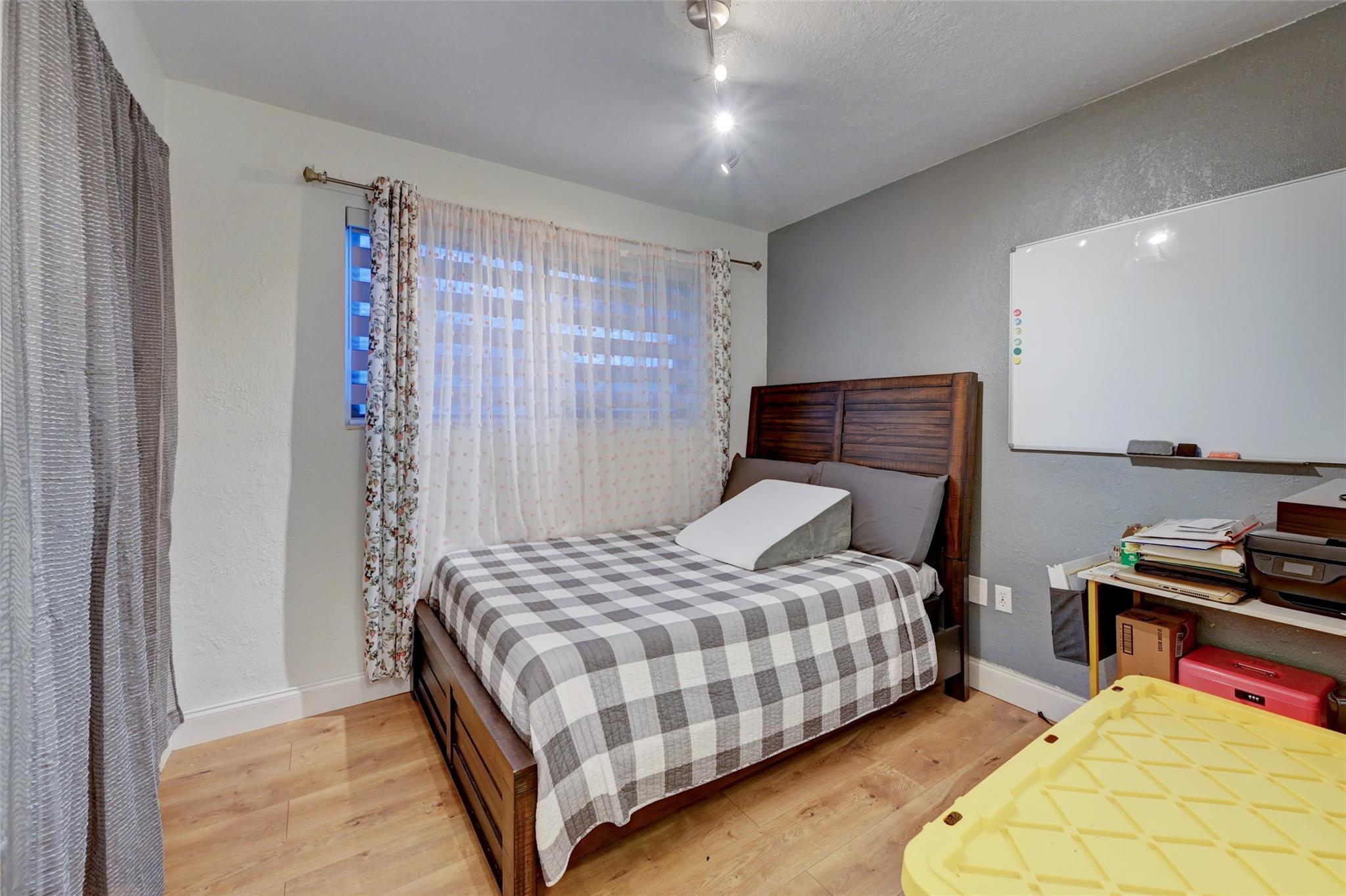 PLANTATION SUNRISE HEIGHTS - Residential