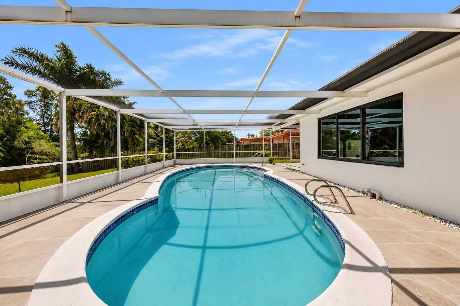 CENTRAL GOLF SEC OF HOLLYWOOD - Residential