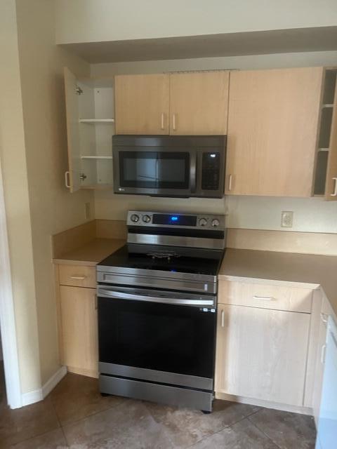 THE BELMONT II AT ST LUCIE WEST, A CONDOMINIUM - Residential