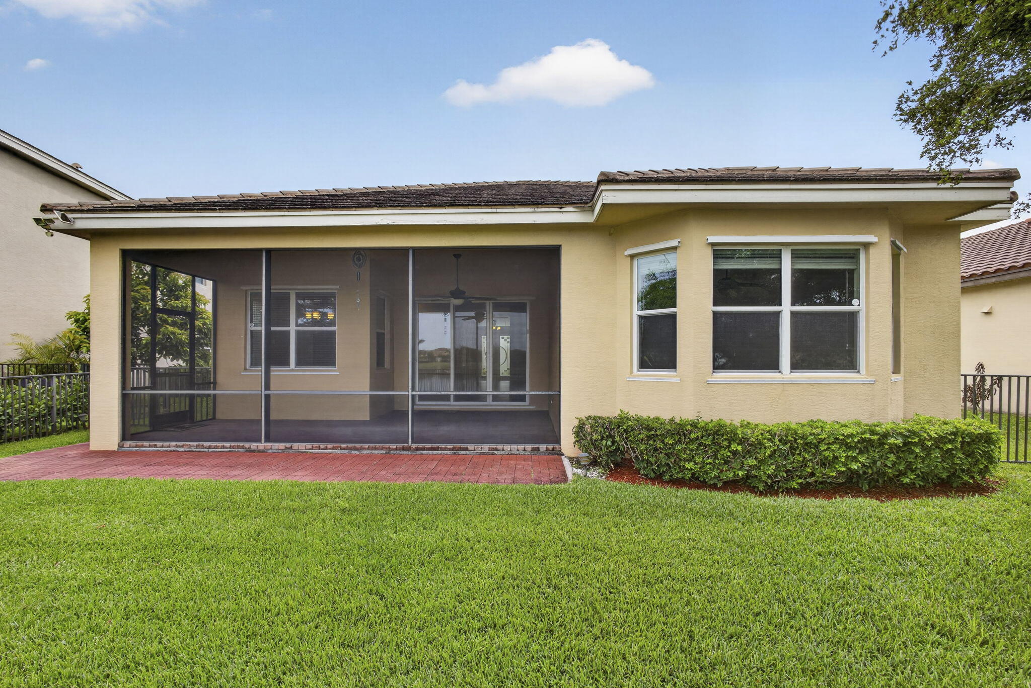 PORTOSOL REPL NO 3 - Residential