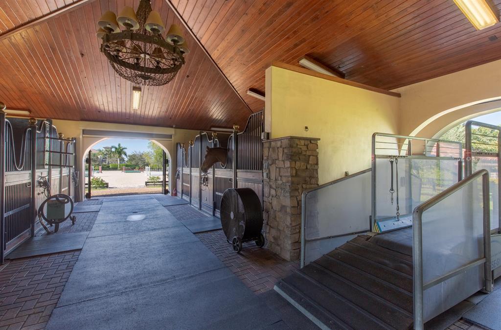 SOUTHFIELDS WELLINGTON COUNTRY - Residential