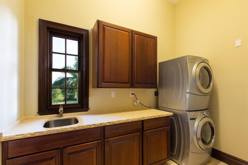 SOUTHFIELDS WELLINGTON COUNTRY - Residential