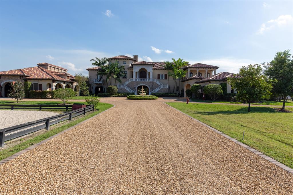 SOUTHFIELDS WELLINGTON COUNTRY - Residential