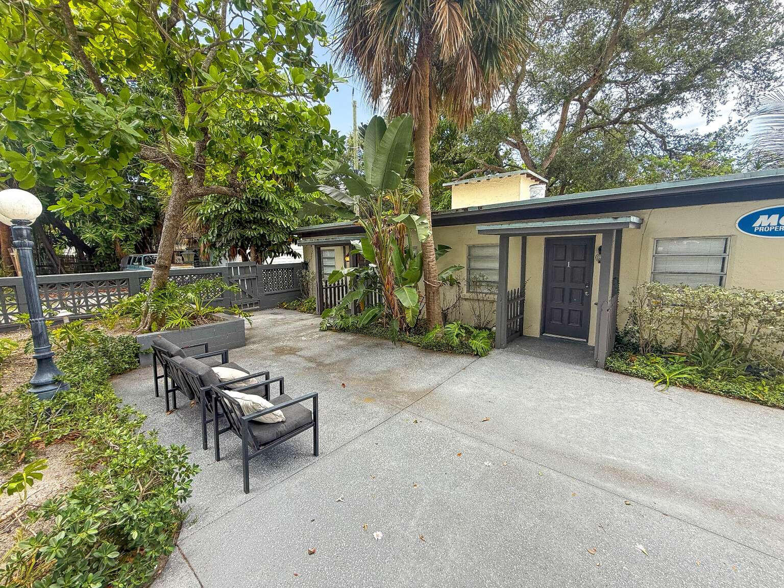 LAKE WORTH TOWN OF - Residential Income