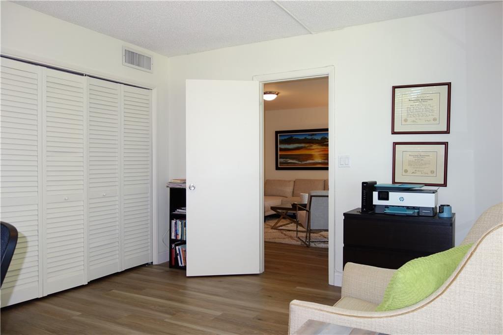 Palm Aire - Residential