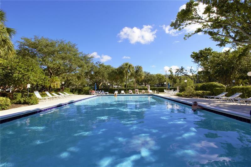 Palm Aire - Residential