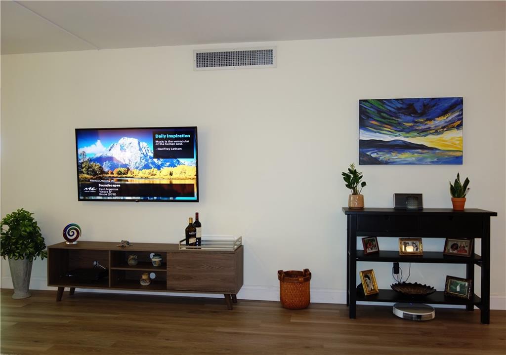 Palm Aire - Residential