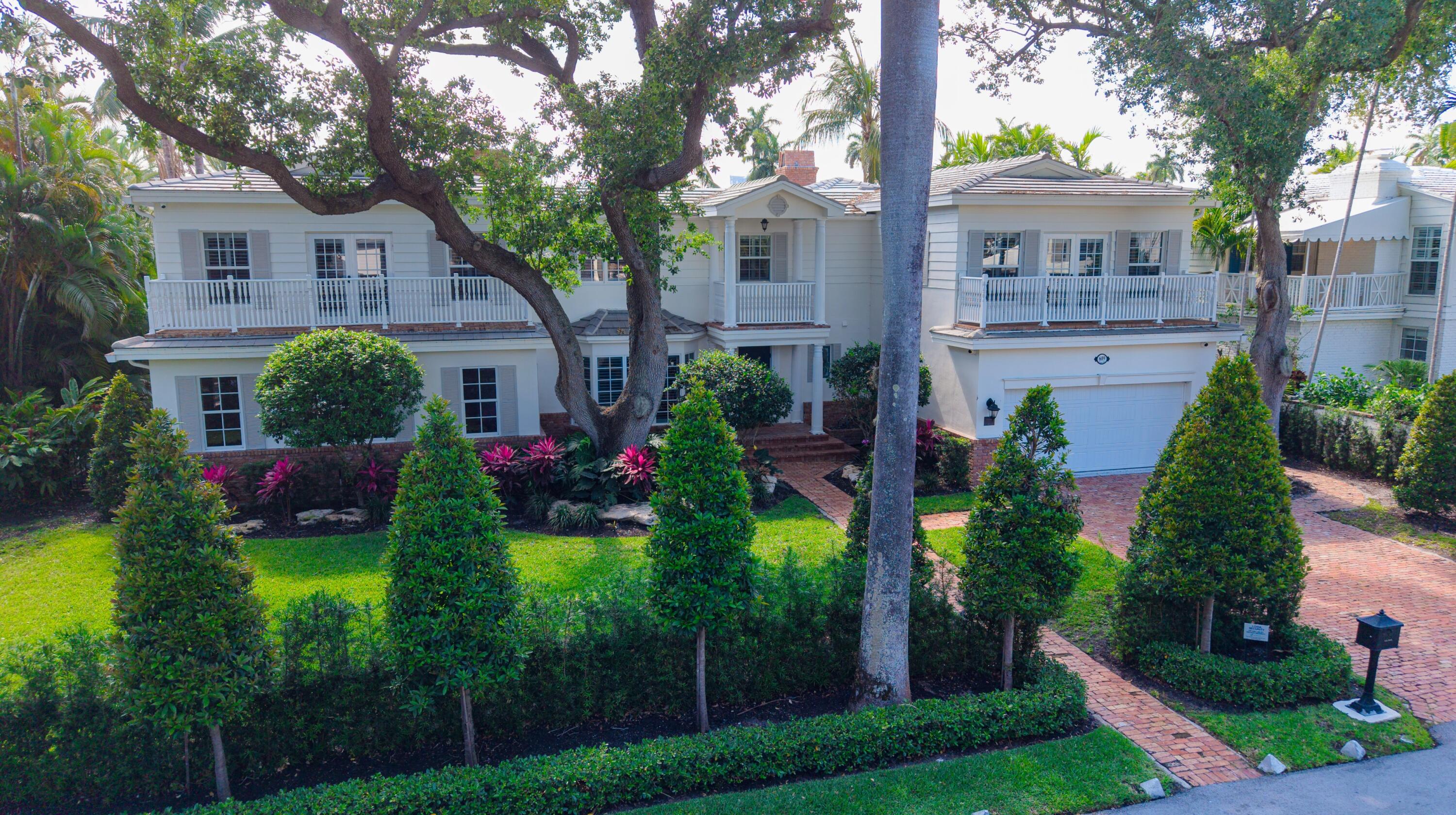 CORAL ISLES - Residential