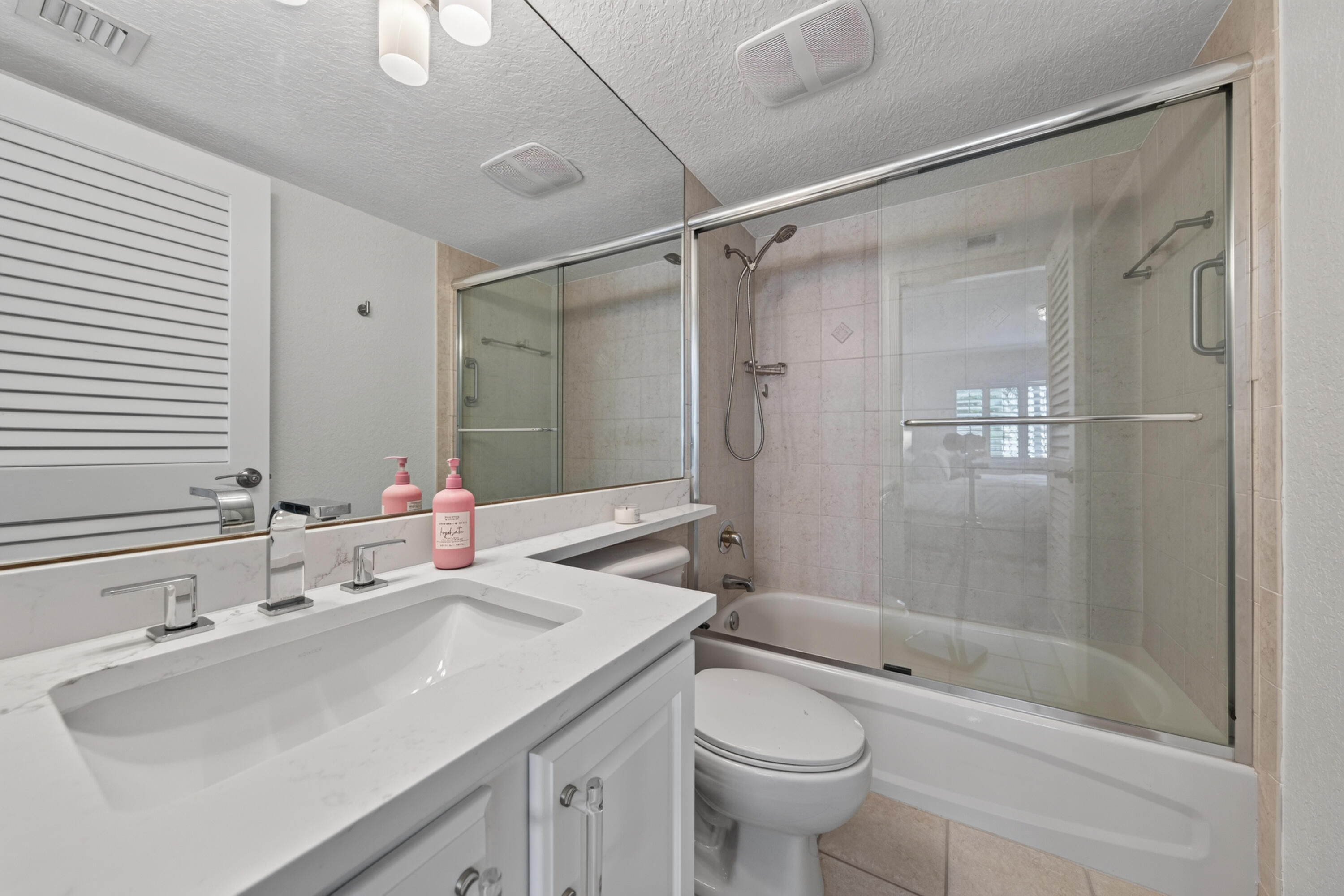 PINE CREST VILLAGE II AT - Residential