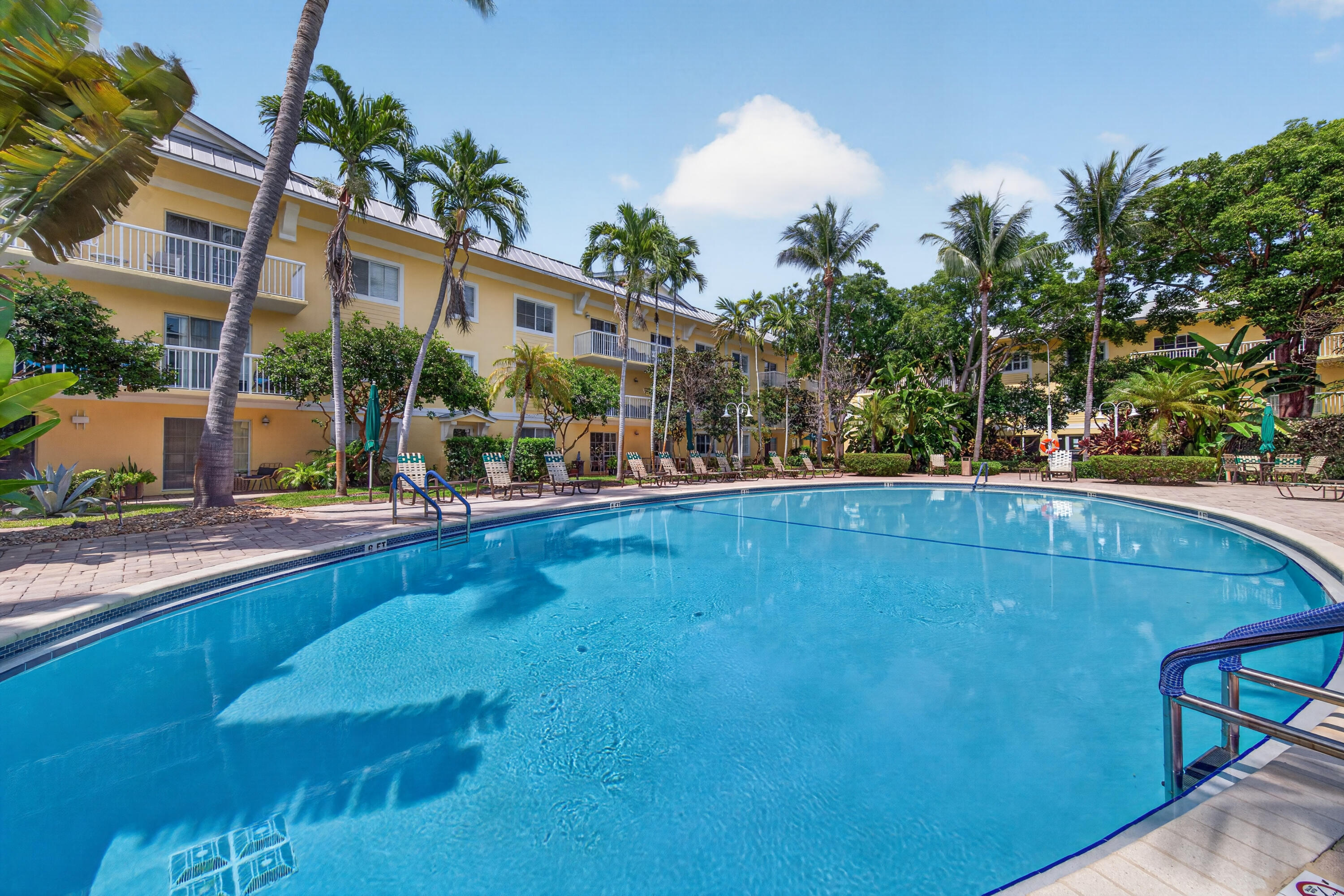 PINE CREST VILLAGE II AT - Residential