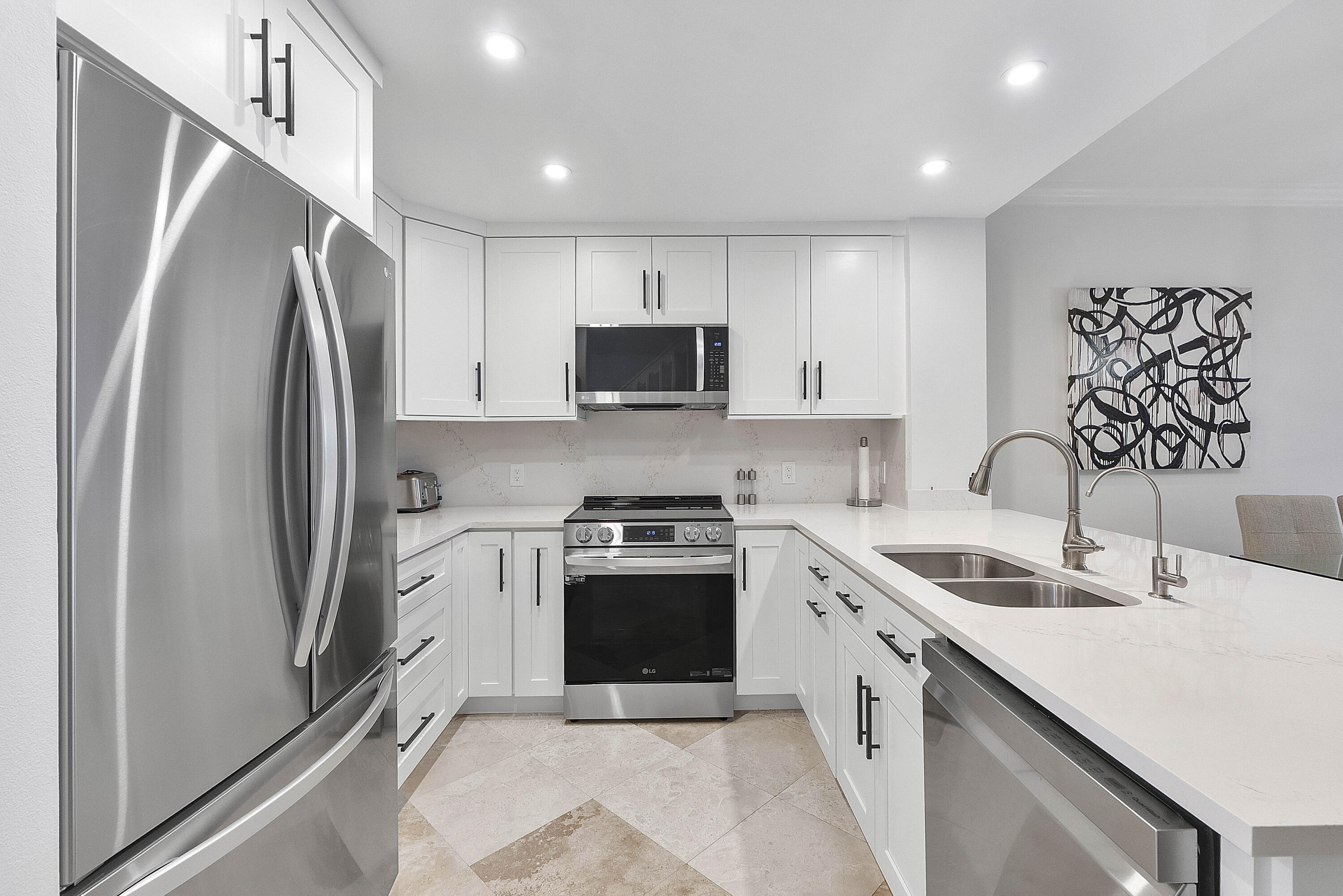 HIGHLAND BEACH CLUB CONDO - Residential