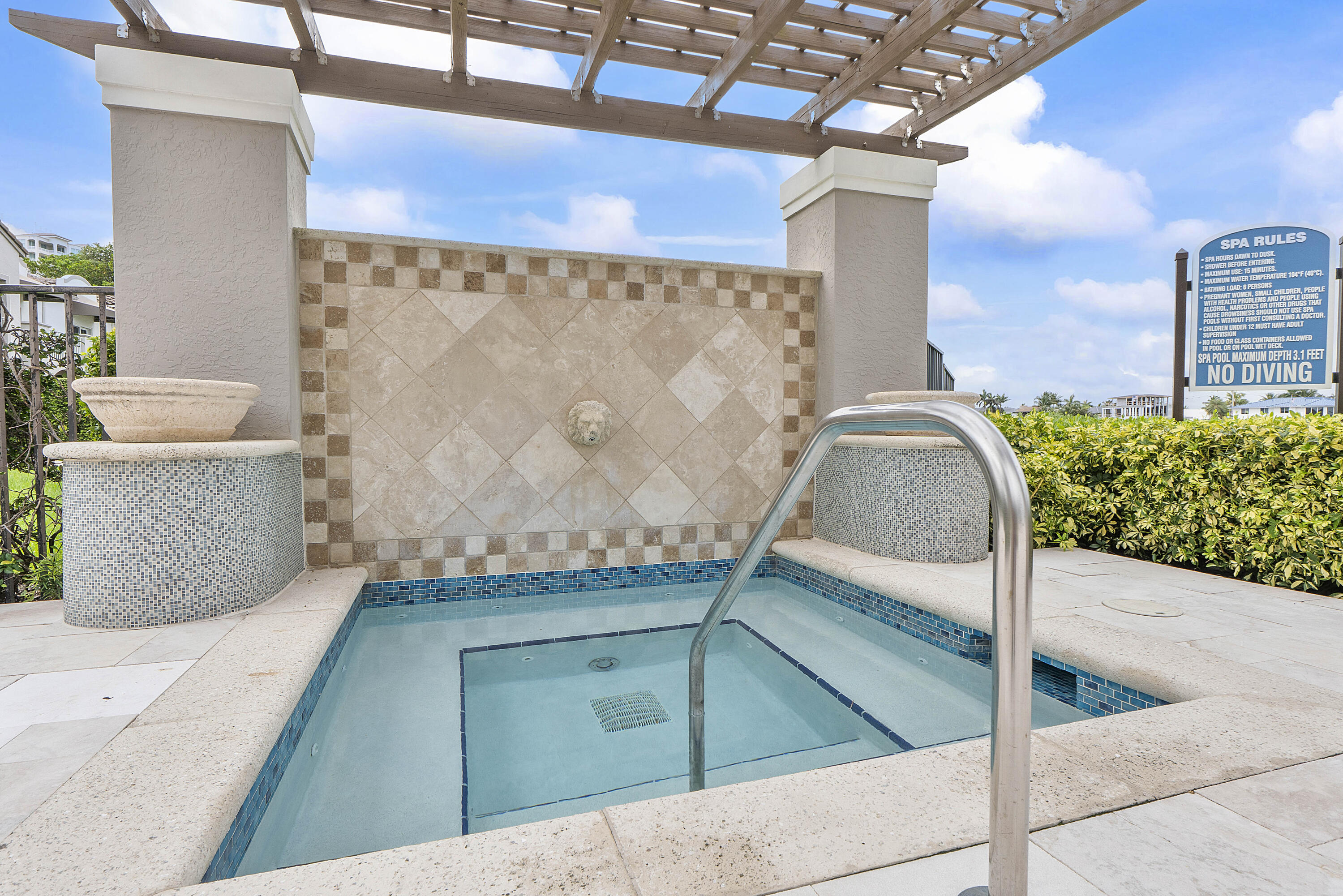 HIGHLAND BEACH CLUB CONDO - Residential