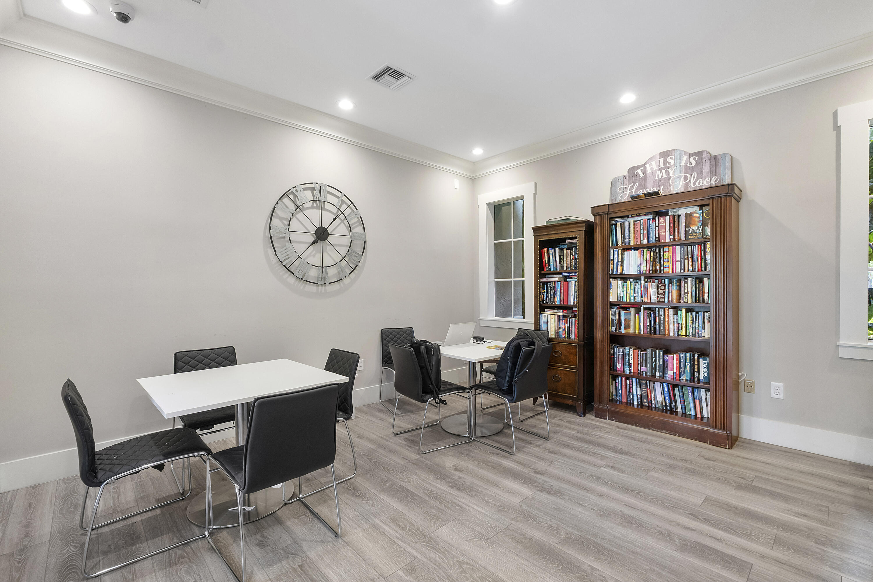 HIGHLAND BEACH CLUB CONDO - Residential