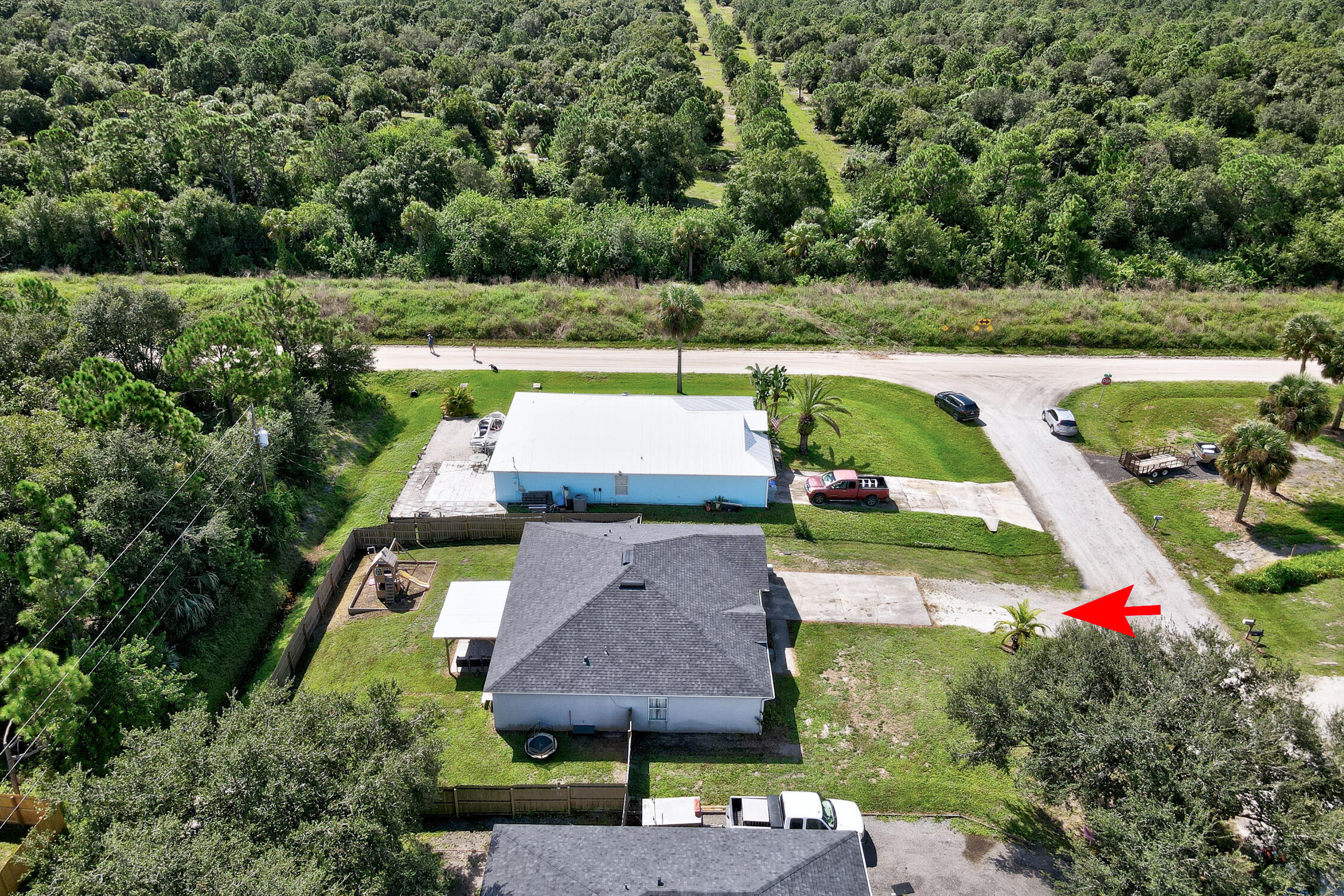 VERO LAKE ESTATES UNIT M - Residential