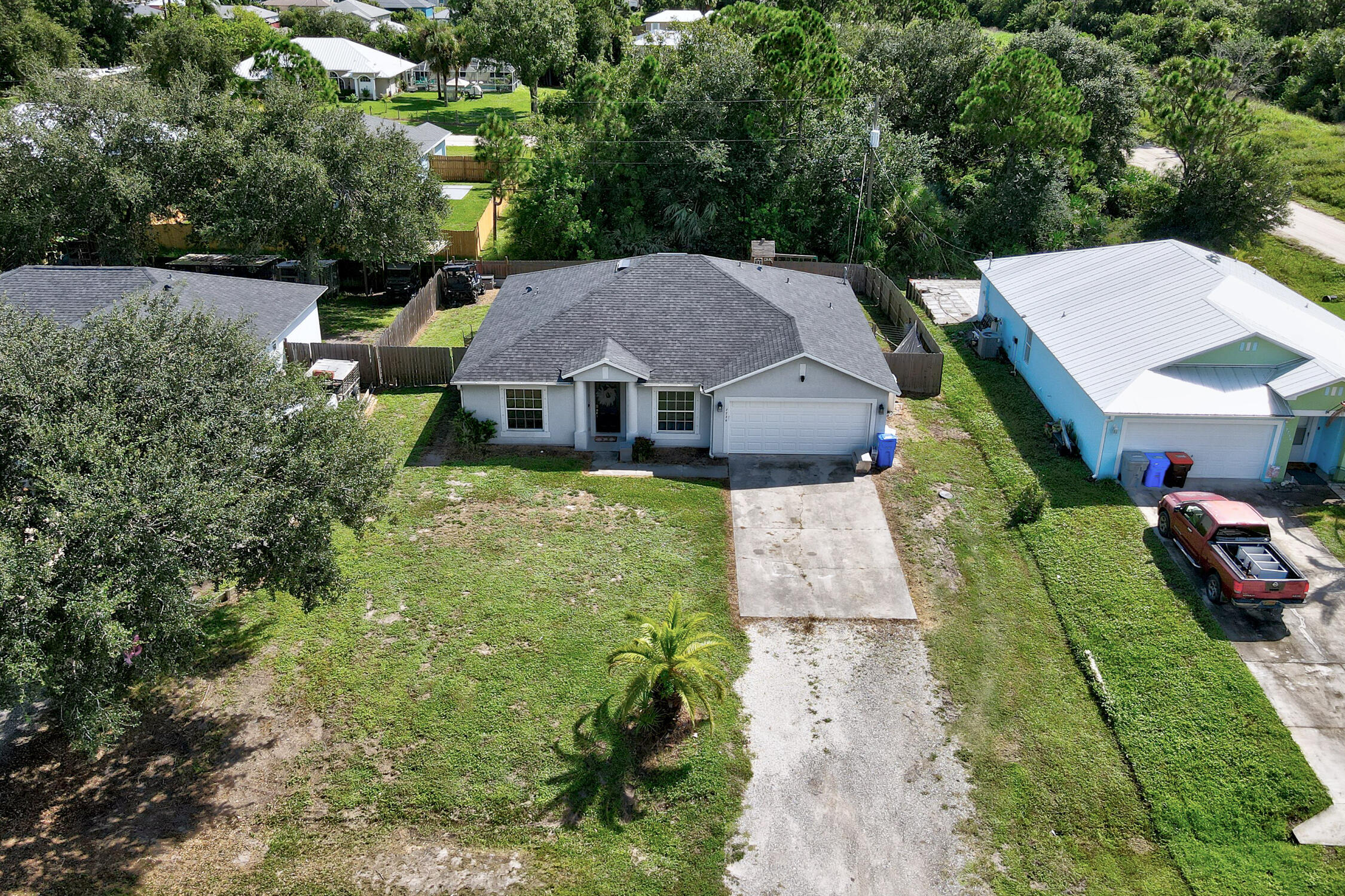 VERO LAKE ESTATES UNIT M - Residential