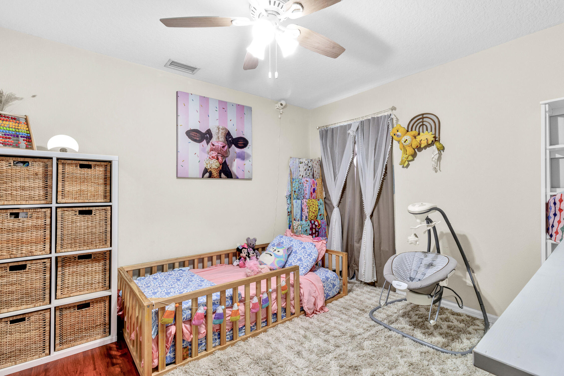VERO LAKE ESTATES UNIT M - Residential