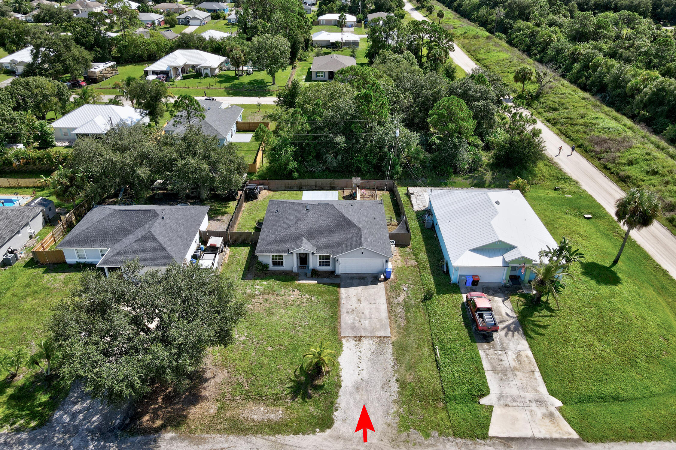 VERO LAKE ESTATES UNIT M - Residential