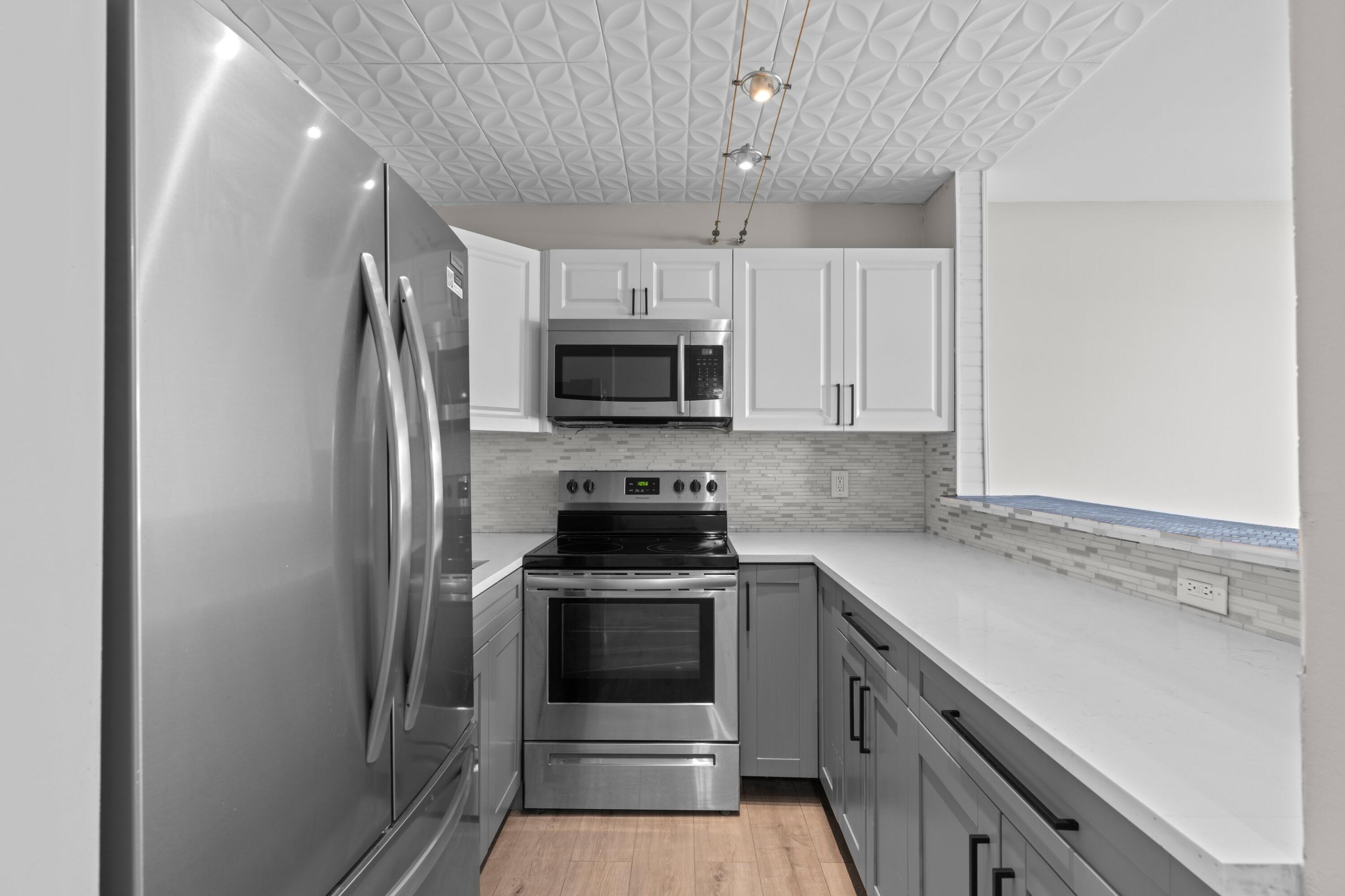 CAMDEN CONDOS - Residential