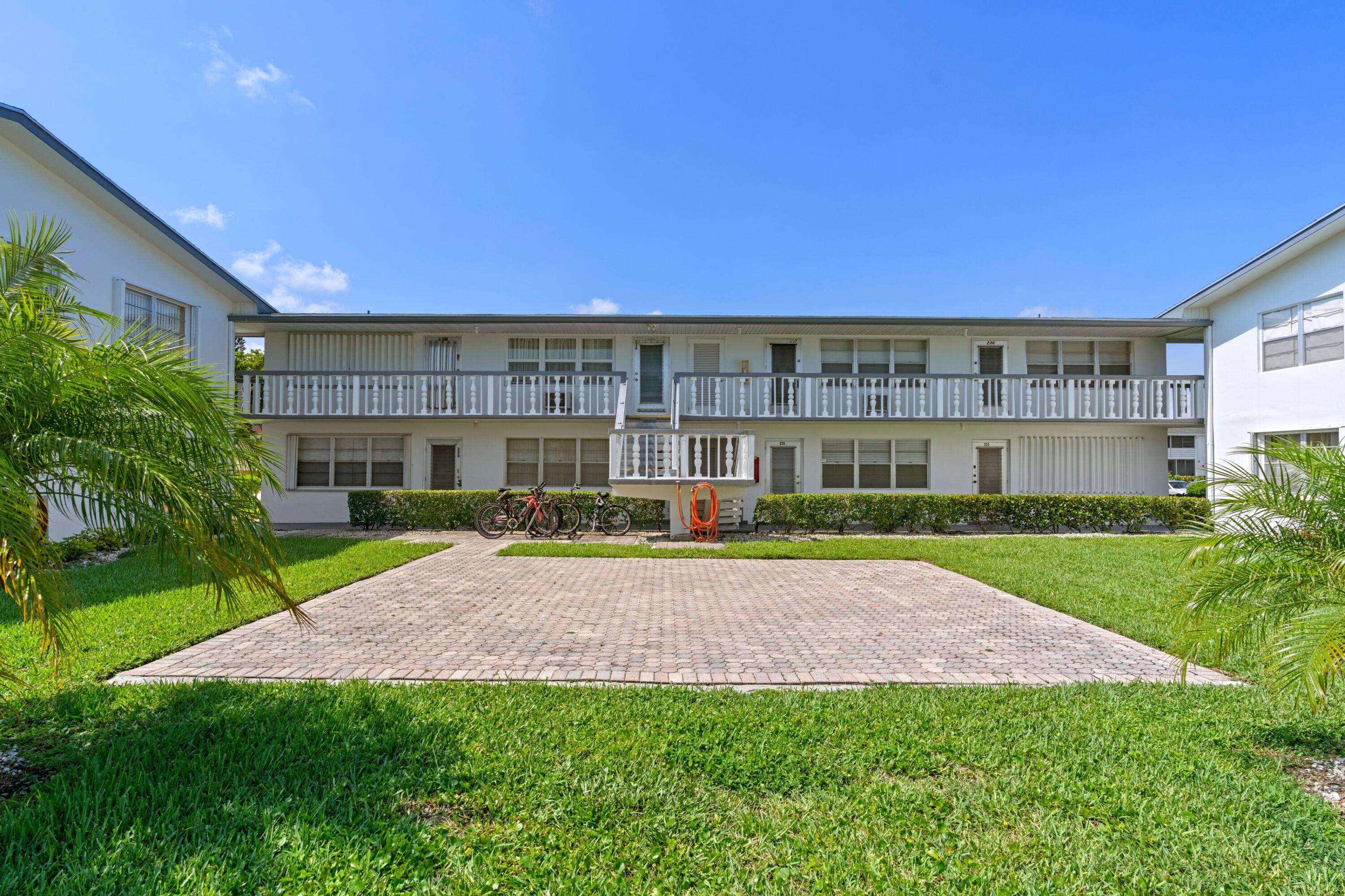 CAMDEN CONDOS - Residential