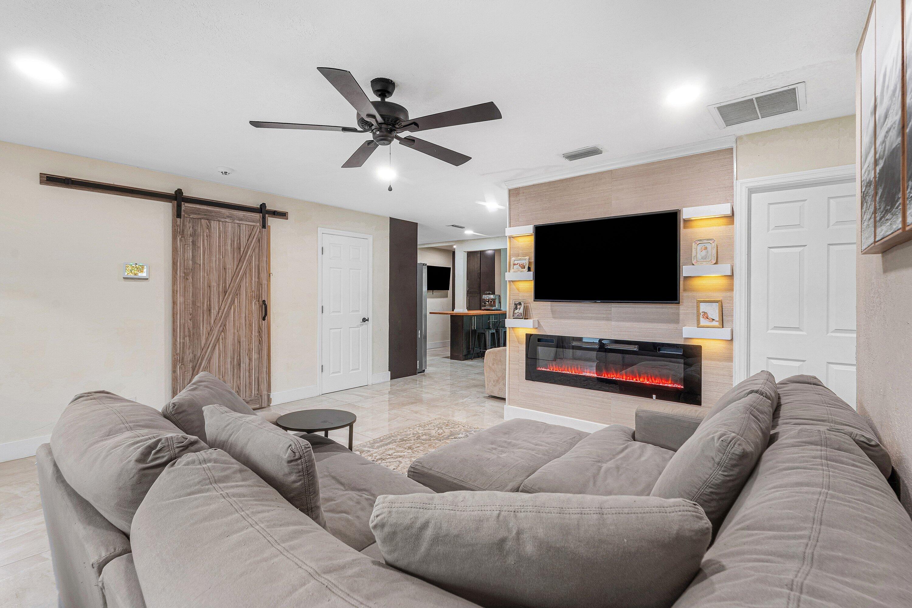 KELSEY CITY - Residential