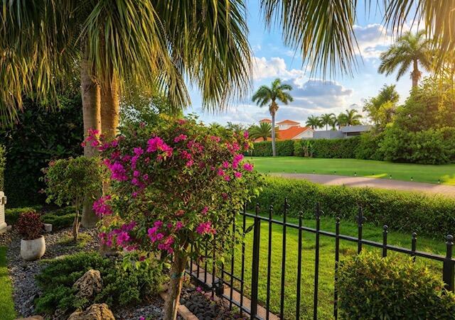BOCA GROVE - Residential