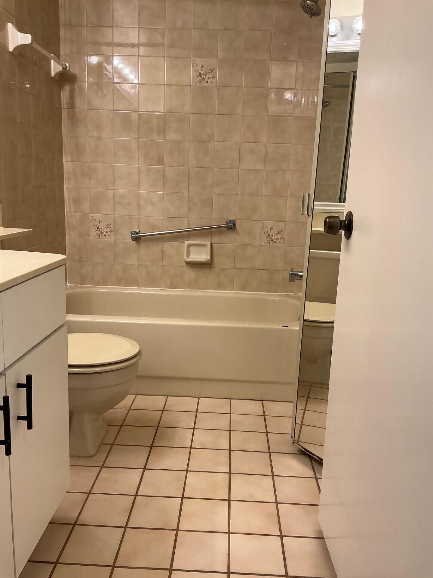 ANCHORAGE ON THE ST LUCIE, A CONDOMINIUM - Residential Lease