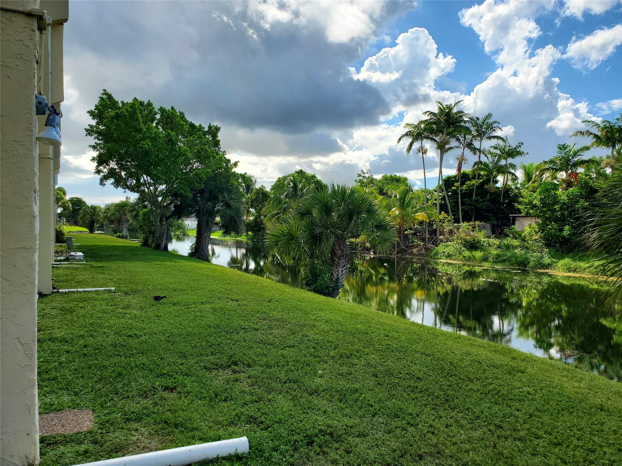 Sunrise Lakes - Residential