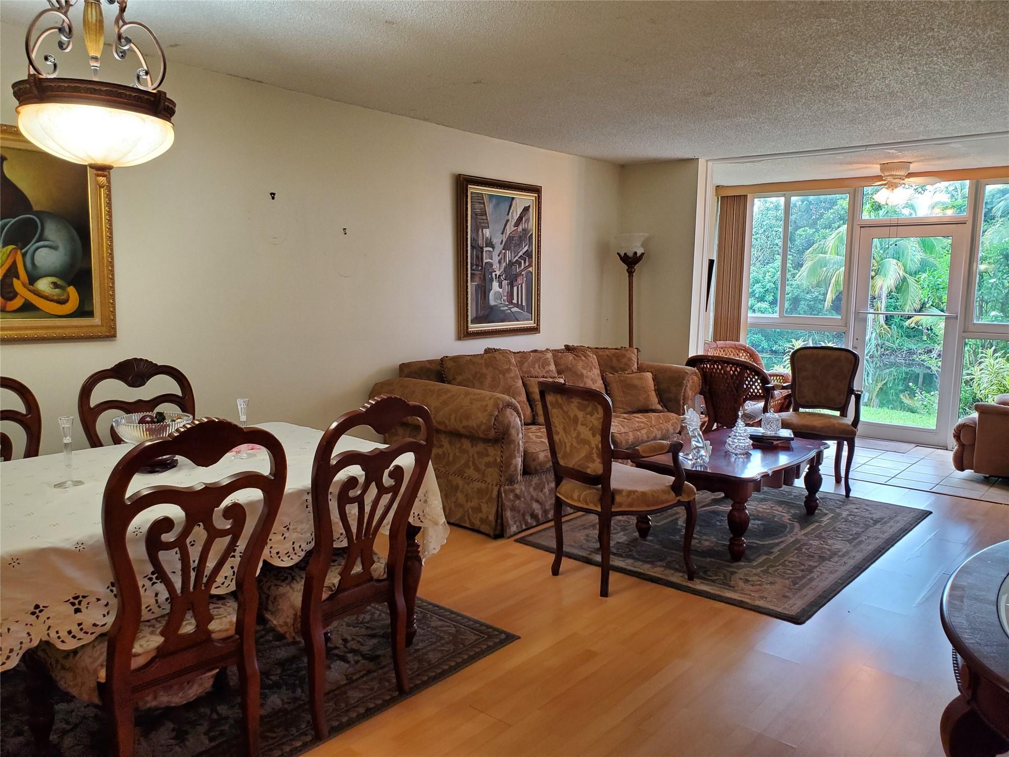 Sunrise Lakes - Residential