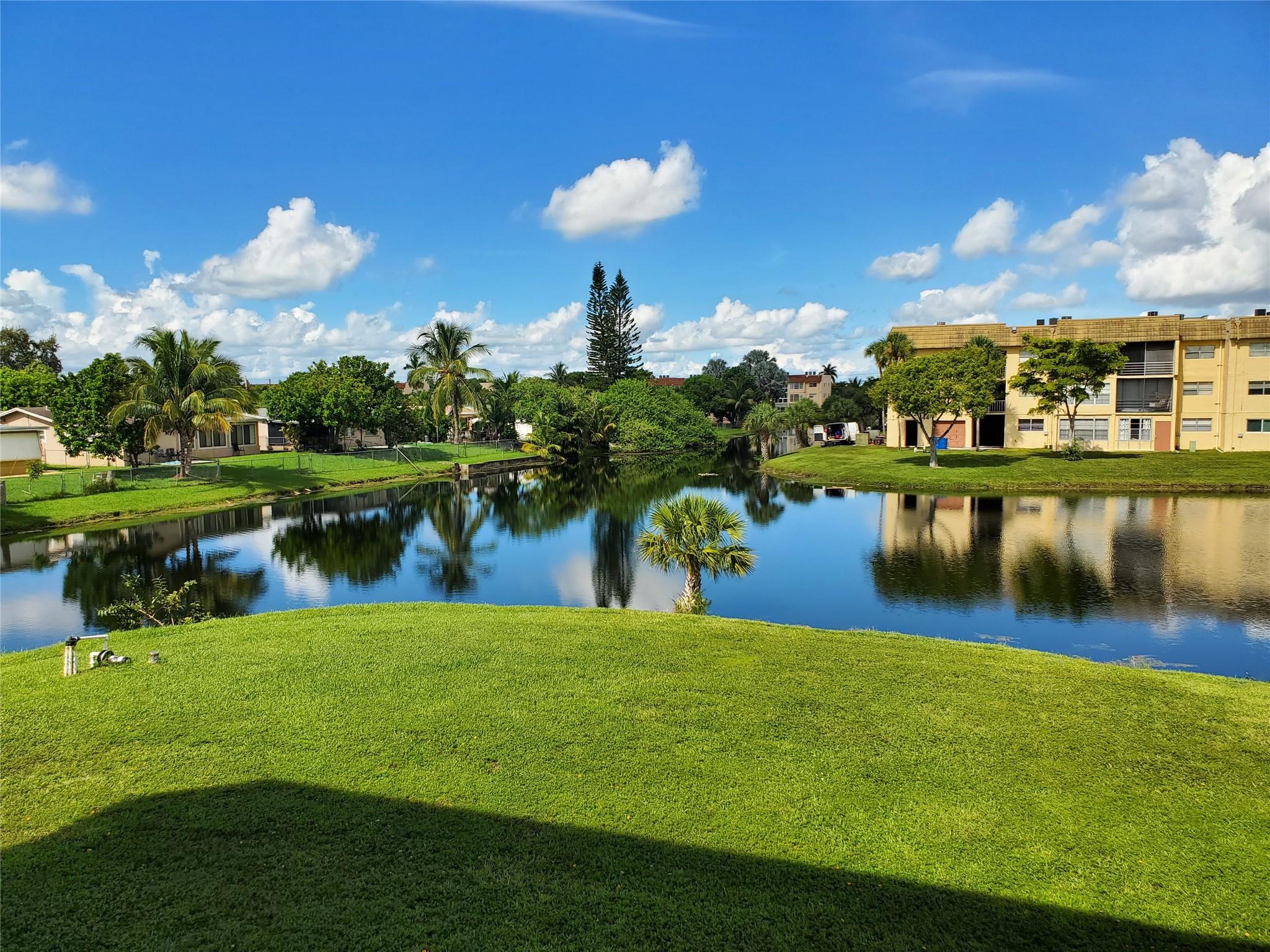 Sunrise Lakes - Residential