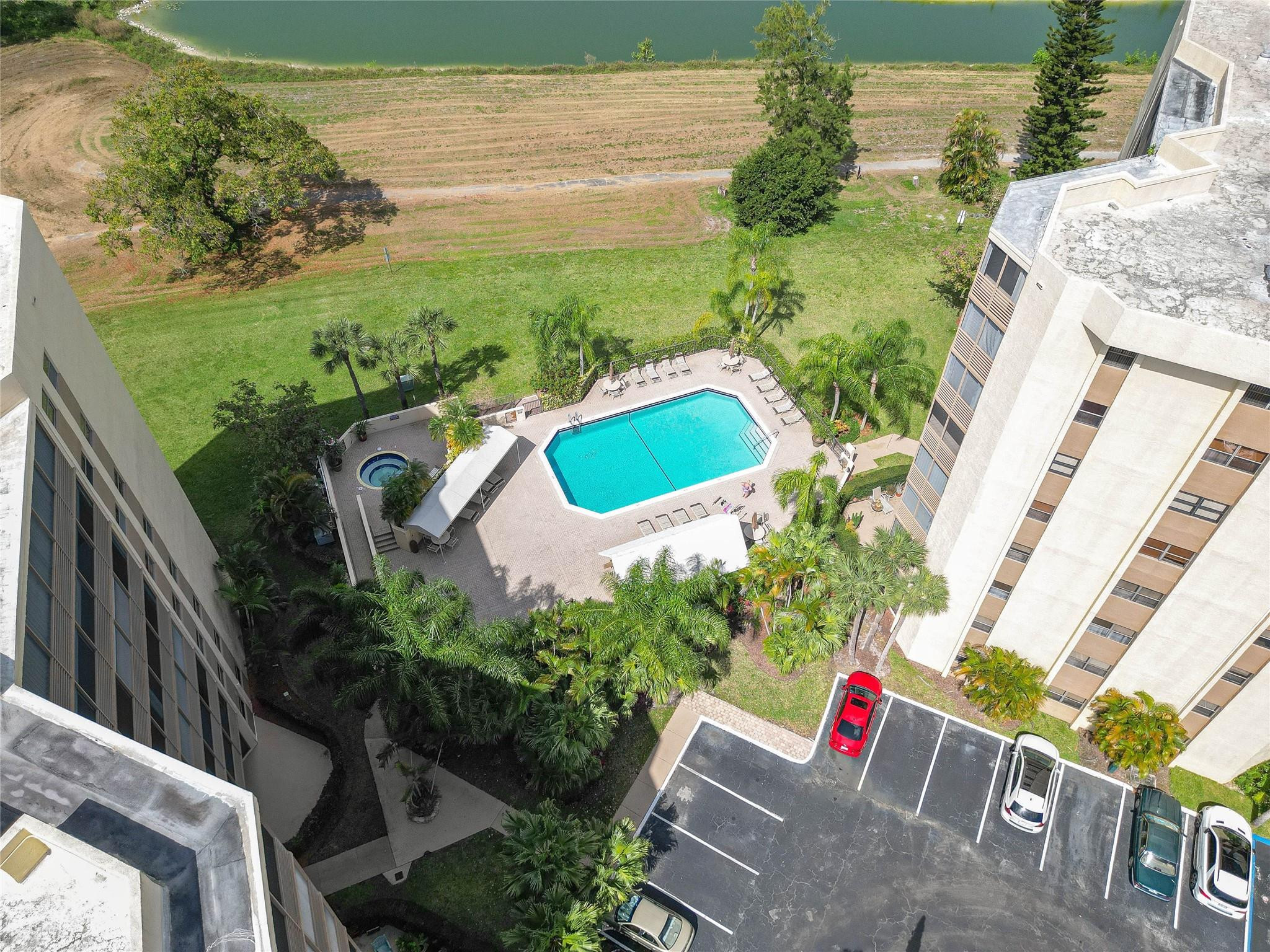 ENVIRON TOWERS - Residential