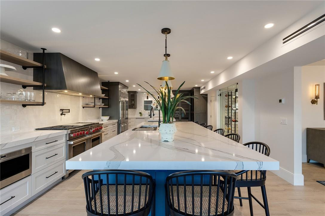 SANTA BARBARA SHORES - Residential