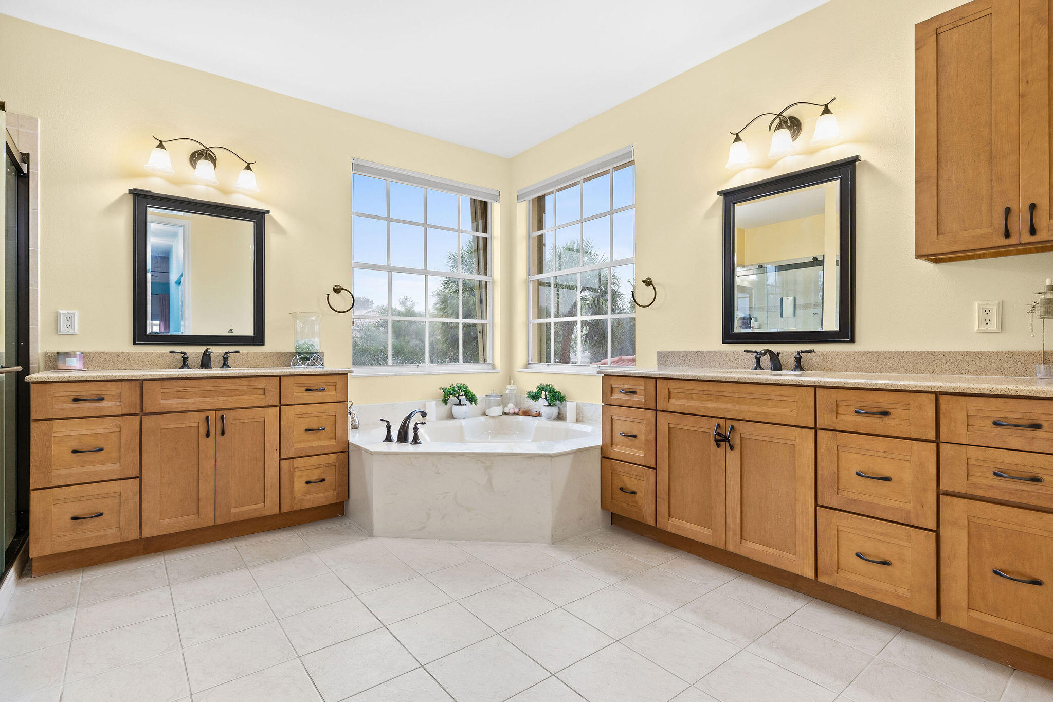 FALCON TRACE PLAT FOUR - Residential