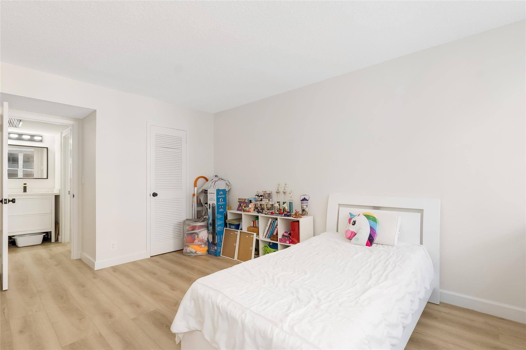 PARKER TOWER CONDO - Residential