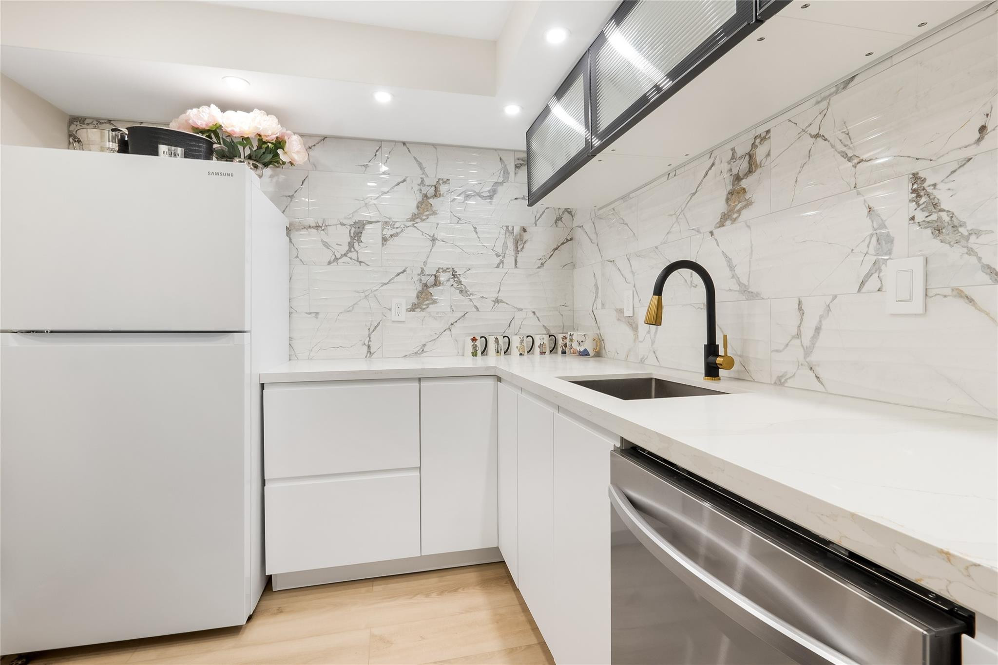 PARKER TOWER CONDO - Residential