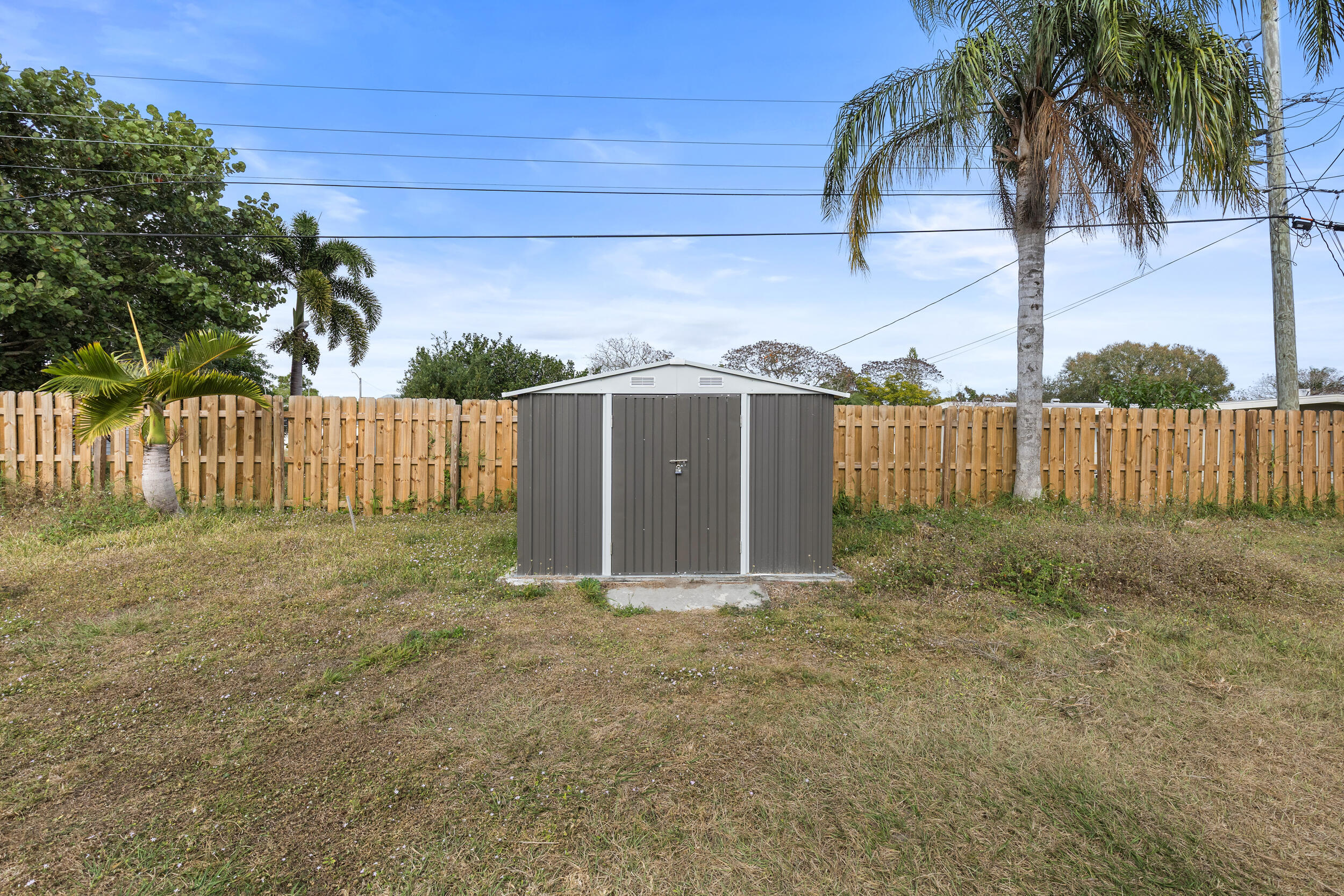 RIVER PARK UNIT 7 - Residential
