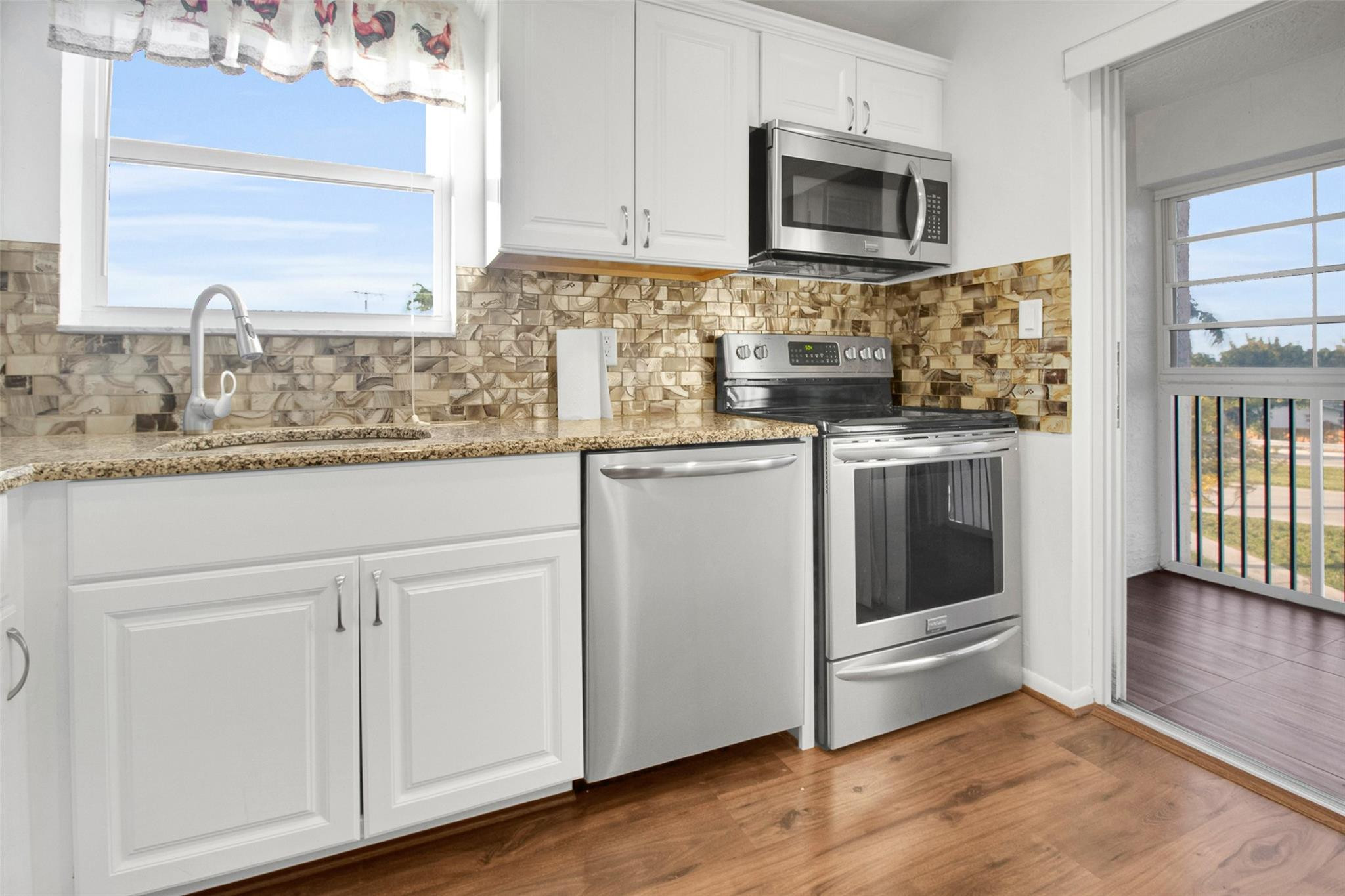Royal Park Gardens III - Residential Lease