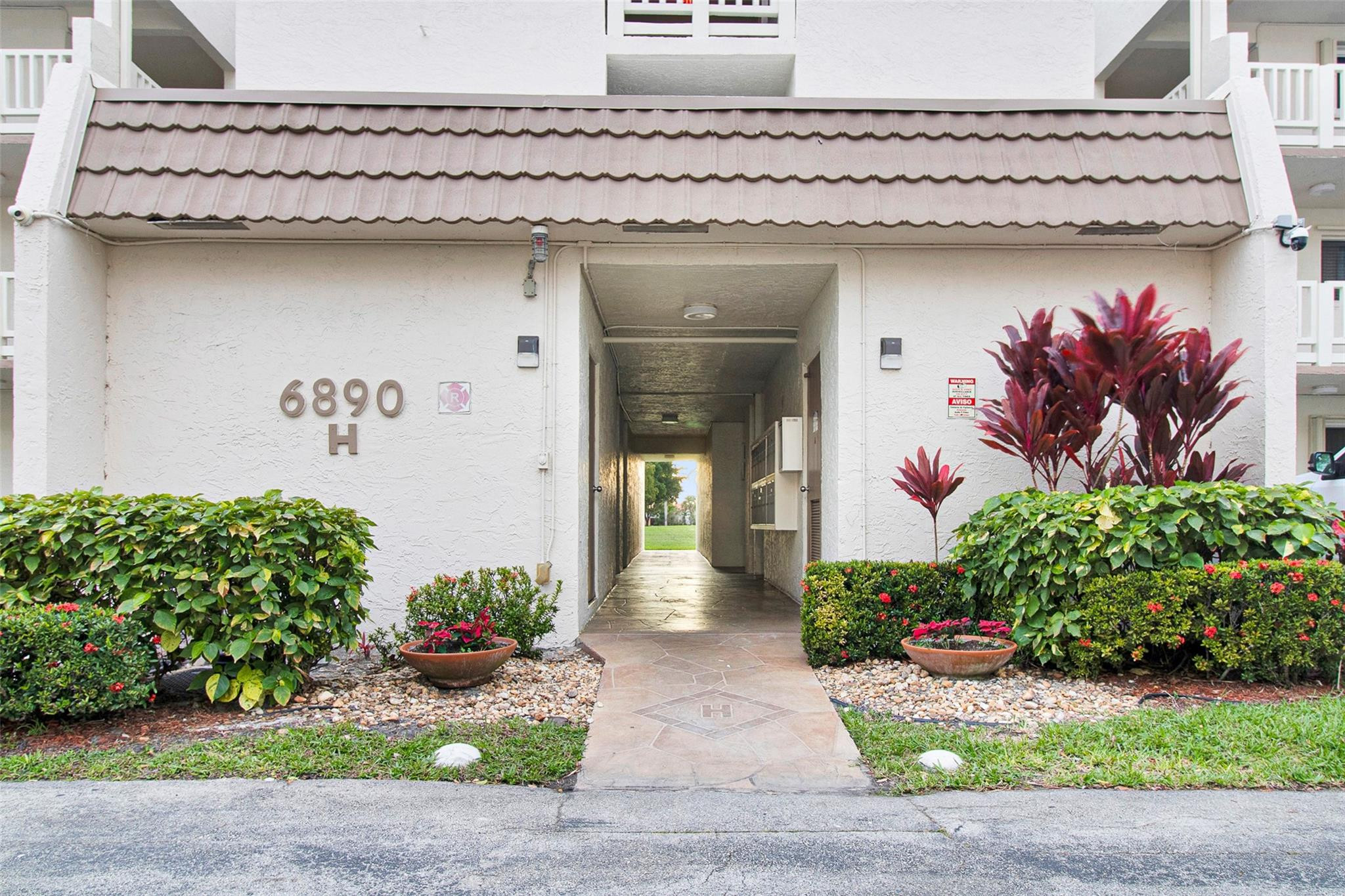 Royal Park Gardens III - Residential Lease