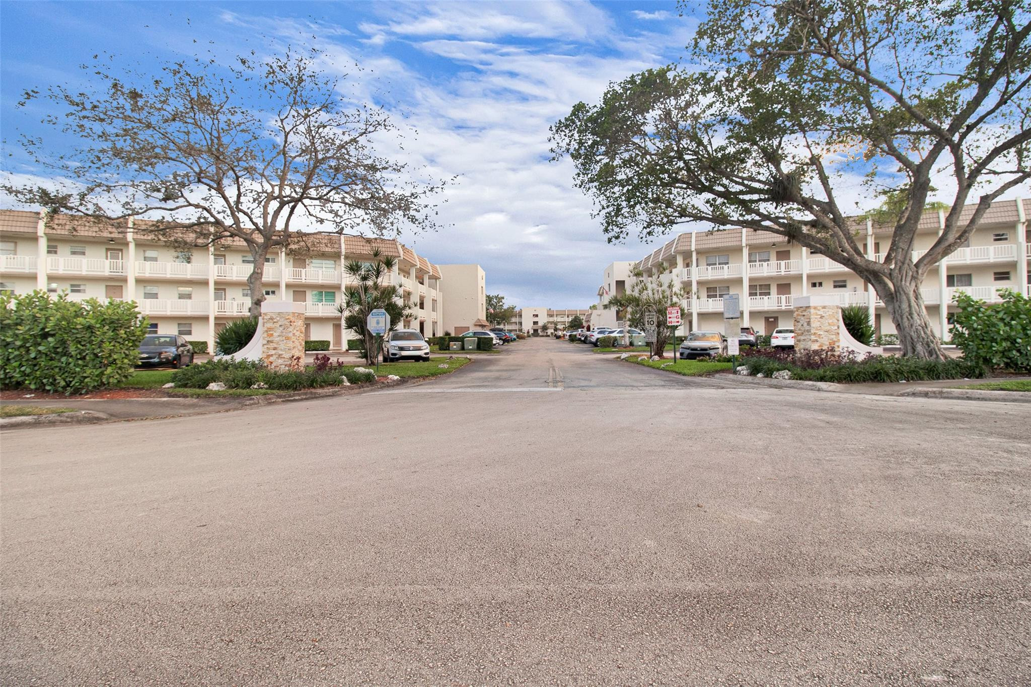 Royal Park Gardens III - Residential Lease