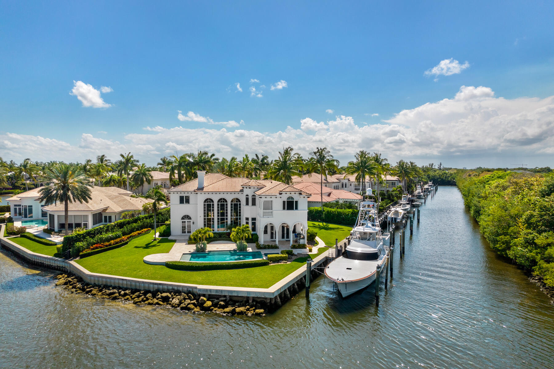 HARBOUR ISLES - Residential
