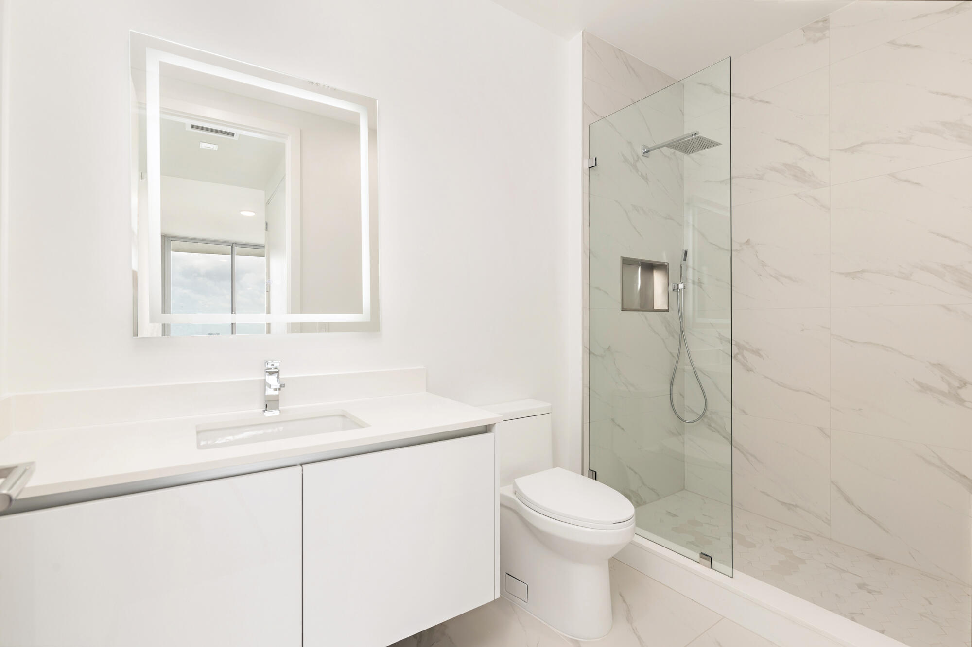 NAUTILUS 220 CONDO - Residential