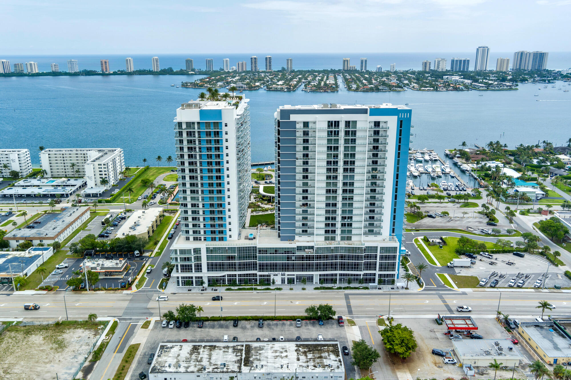 NAUTILUS 220 CONDO - Residential