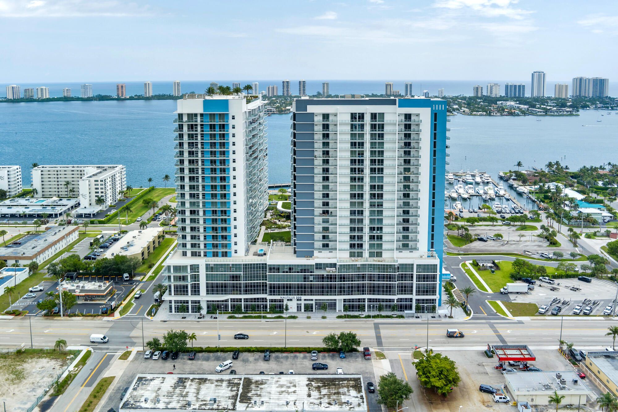 NAUTILUS 220 CONDO - Residential