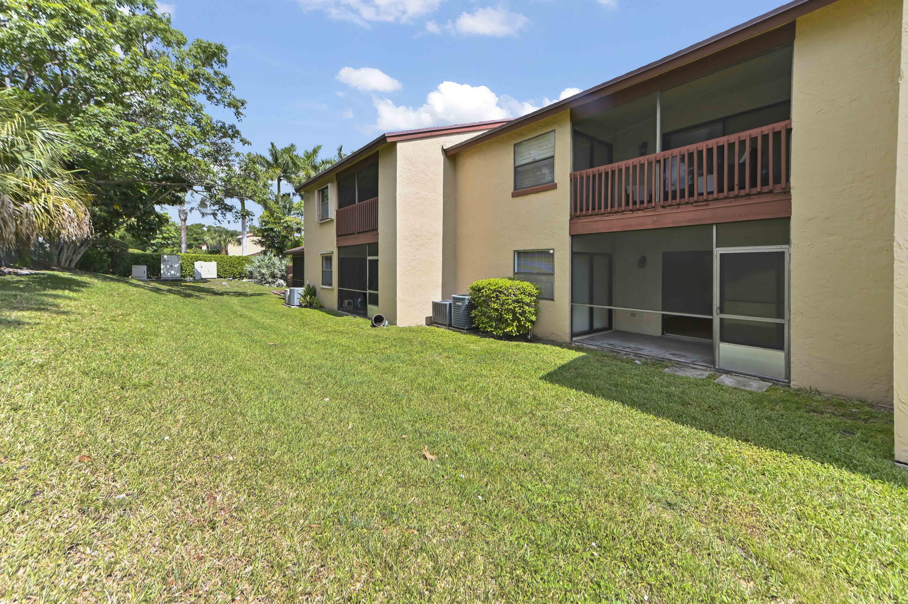 TRAILS AT ROYAL PALM BEACH - Residential