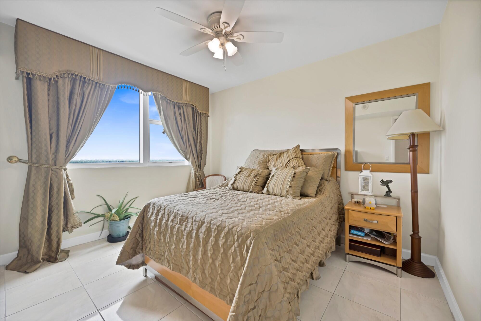 TAO SAWGRASS CONDOMINIUM - Residential