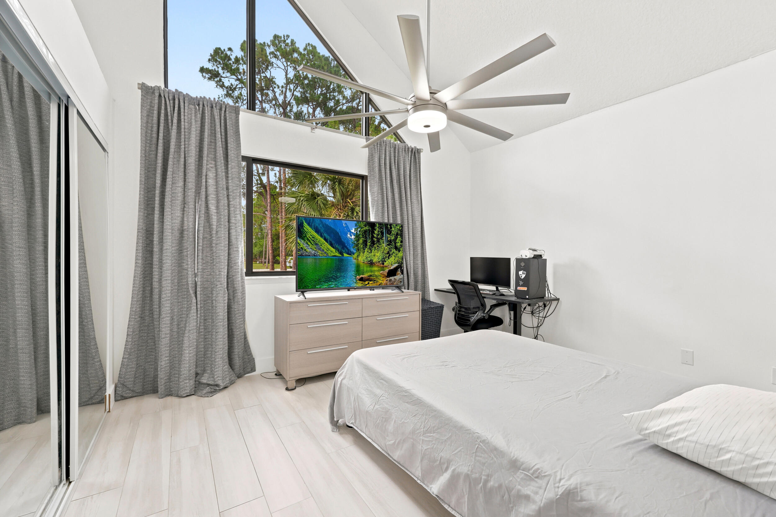The Acreage - Residential